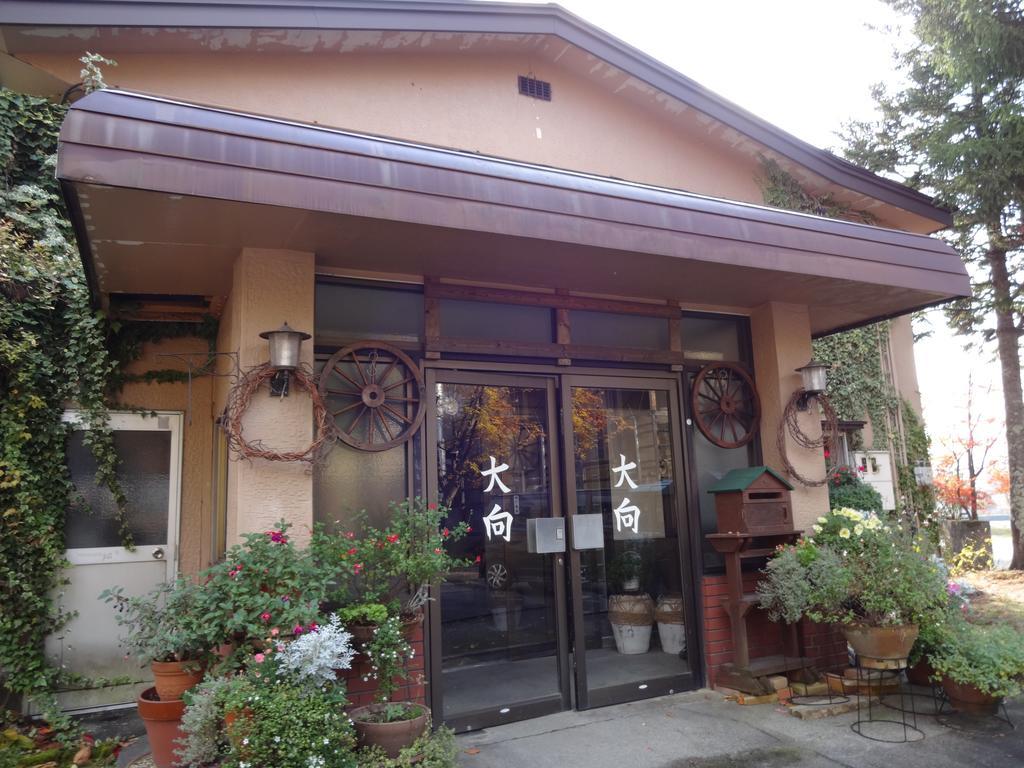 Oomukou Ryokan Hakuba Exterior foto