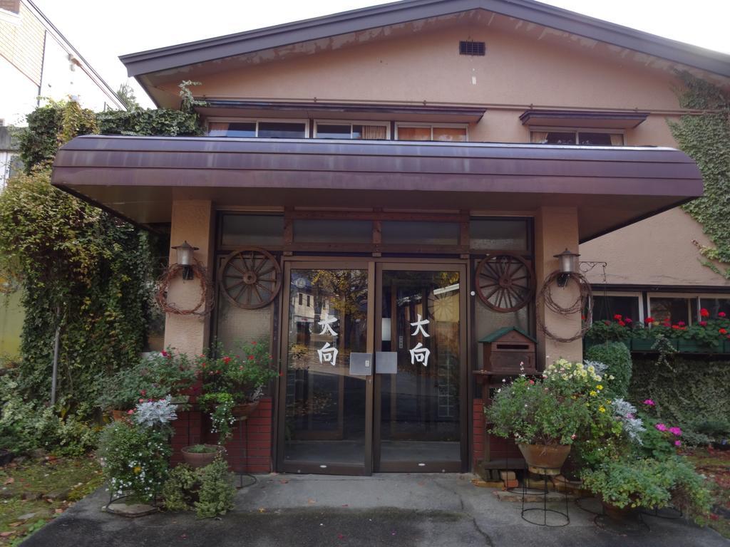 Oomukou Ryokan Hakuba Exterior foto