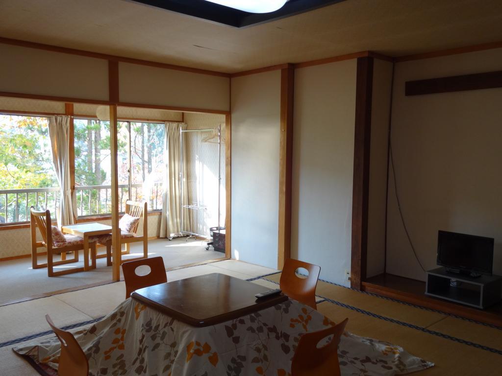 Oomukou Ryokan Hakuba Exterior foto